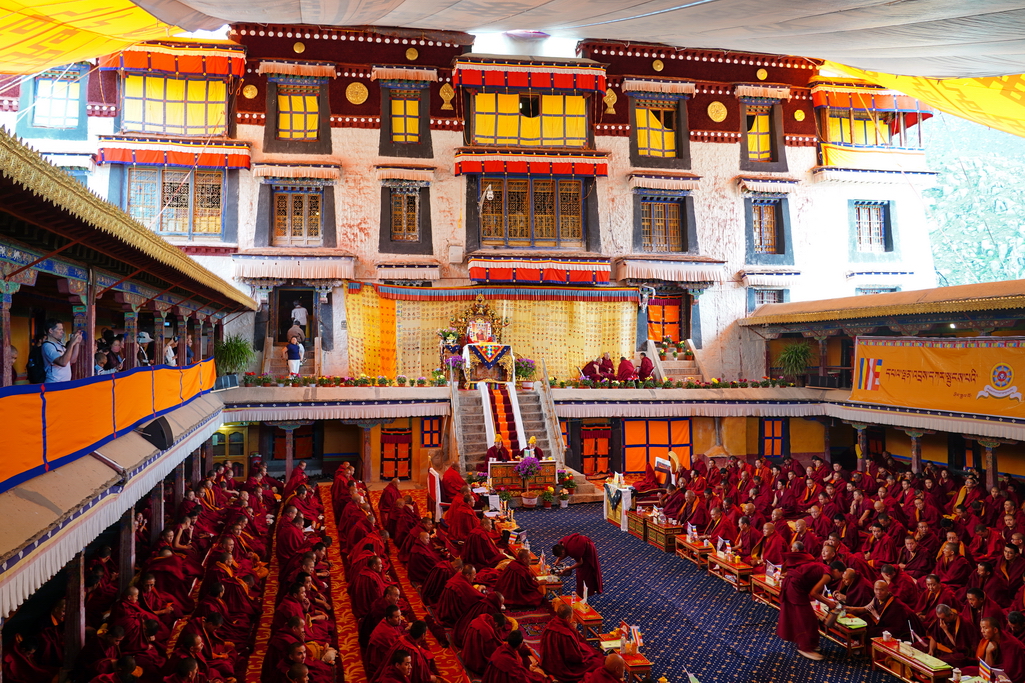 examen monasterio de Drepung Lhasa