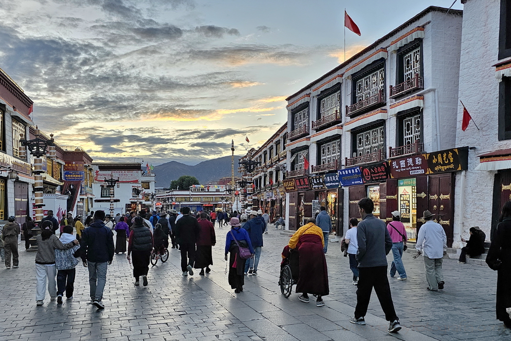 Barkhor Lhasa
