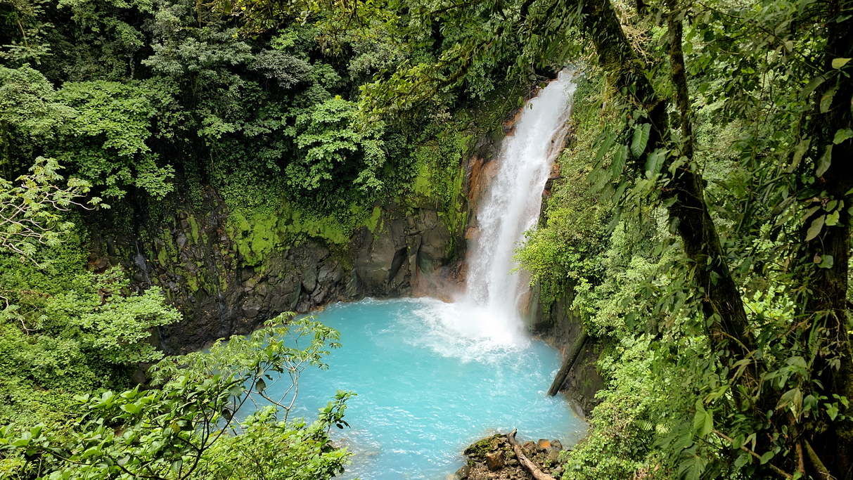 cascada rio Celeste
