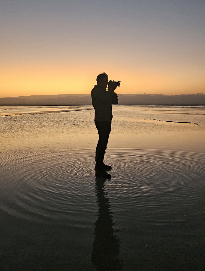 autoretrato en el salar Dallol en Danakil