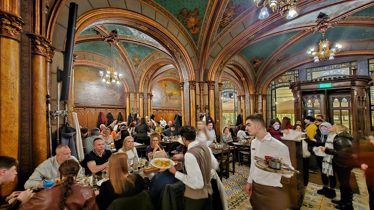 Caru cu Bere Bucarest