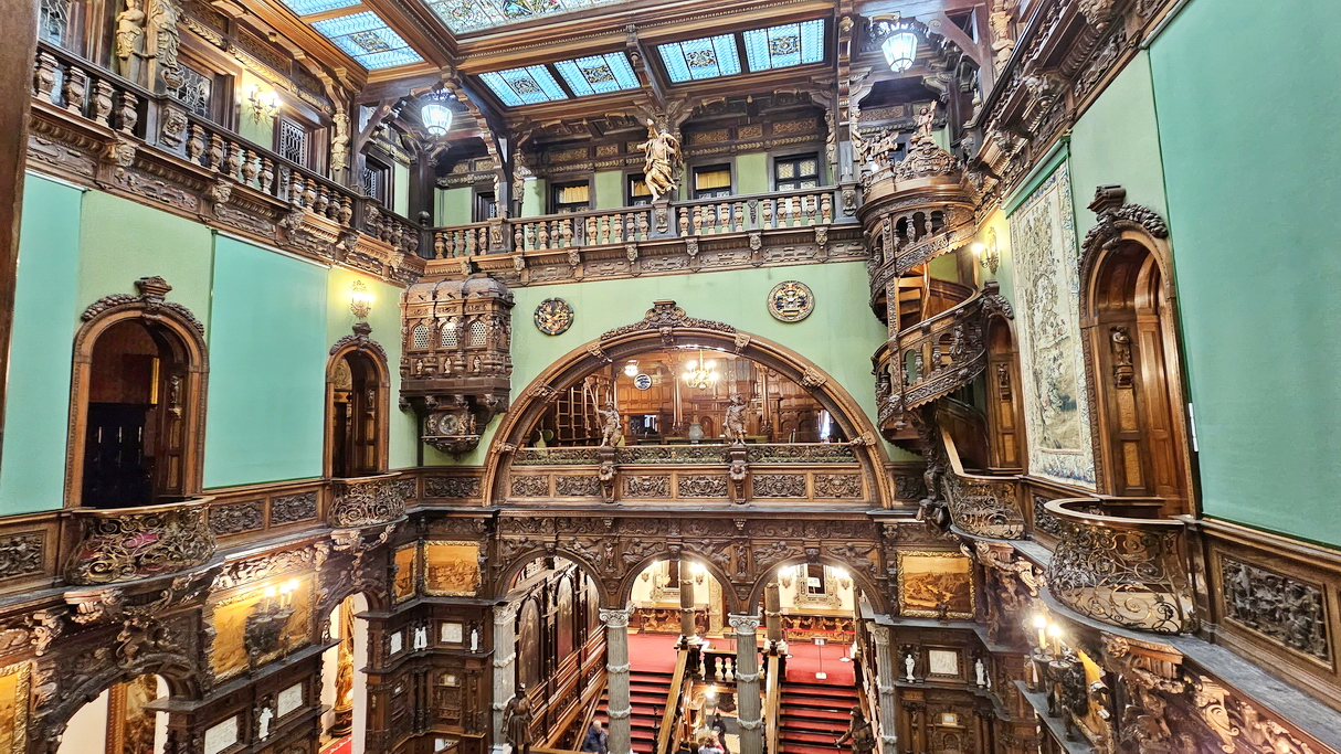 Castillo de Peleș Transilvania